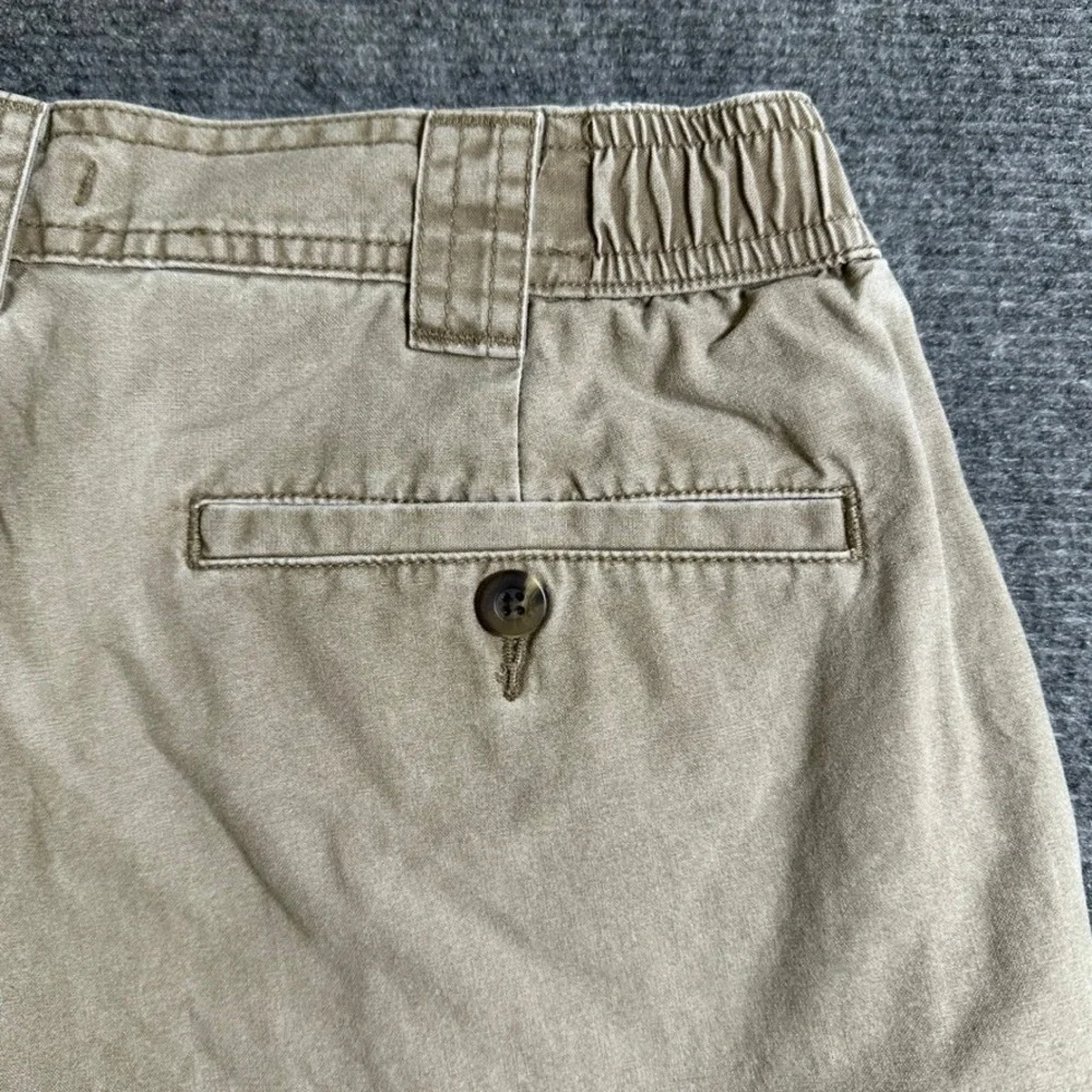 LL Bean Mens Cargo Shorts Khaki Tan Cotton Canvas Elastic Waist 35 224994